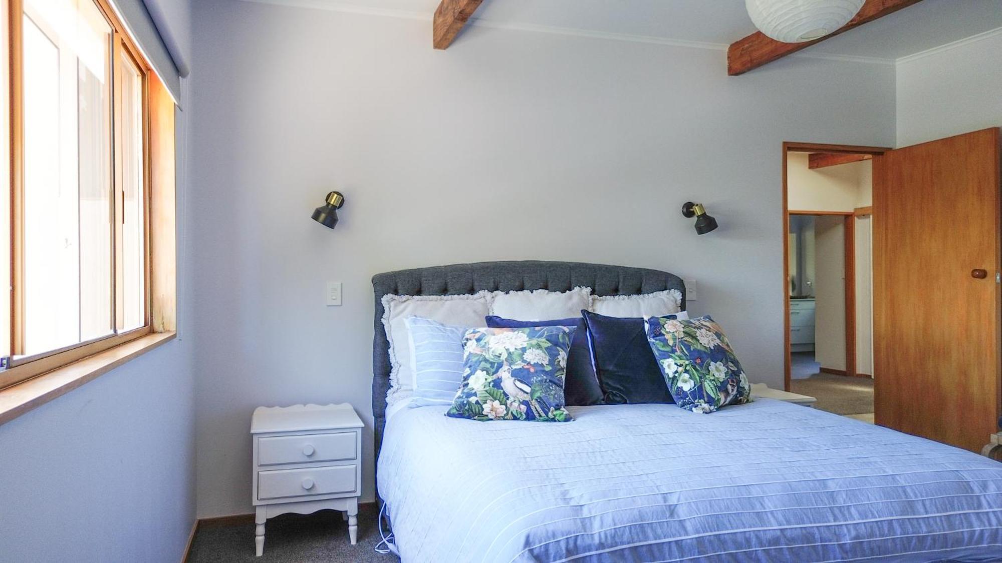 Large, Comfy, Stylish Apartment Havelock North Buitenkant foto