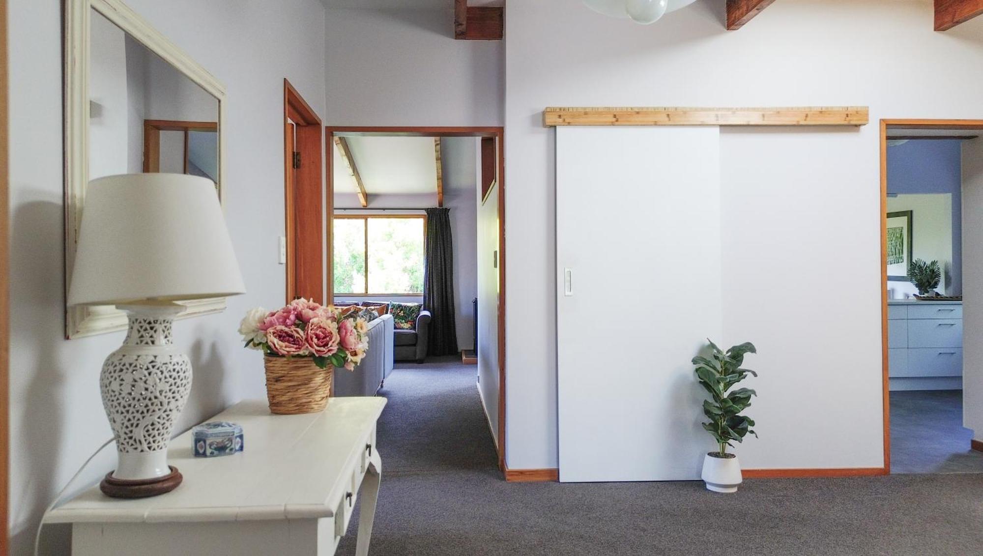 Large, Comfy, Stylish Apartment Havelock North Buitenkant foto