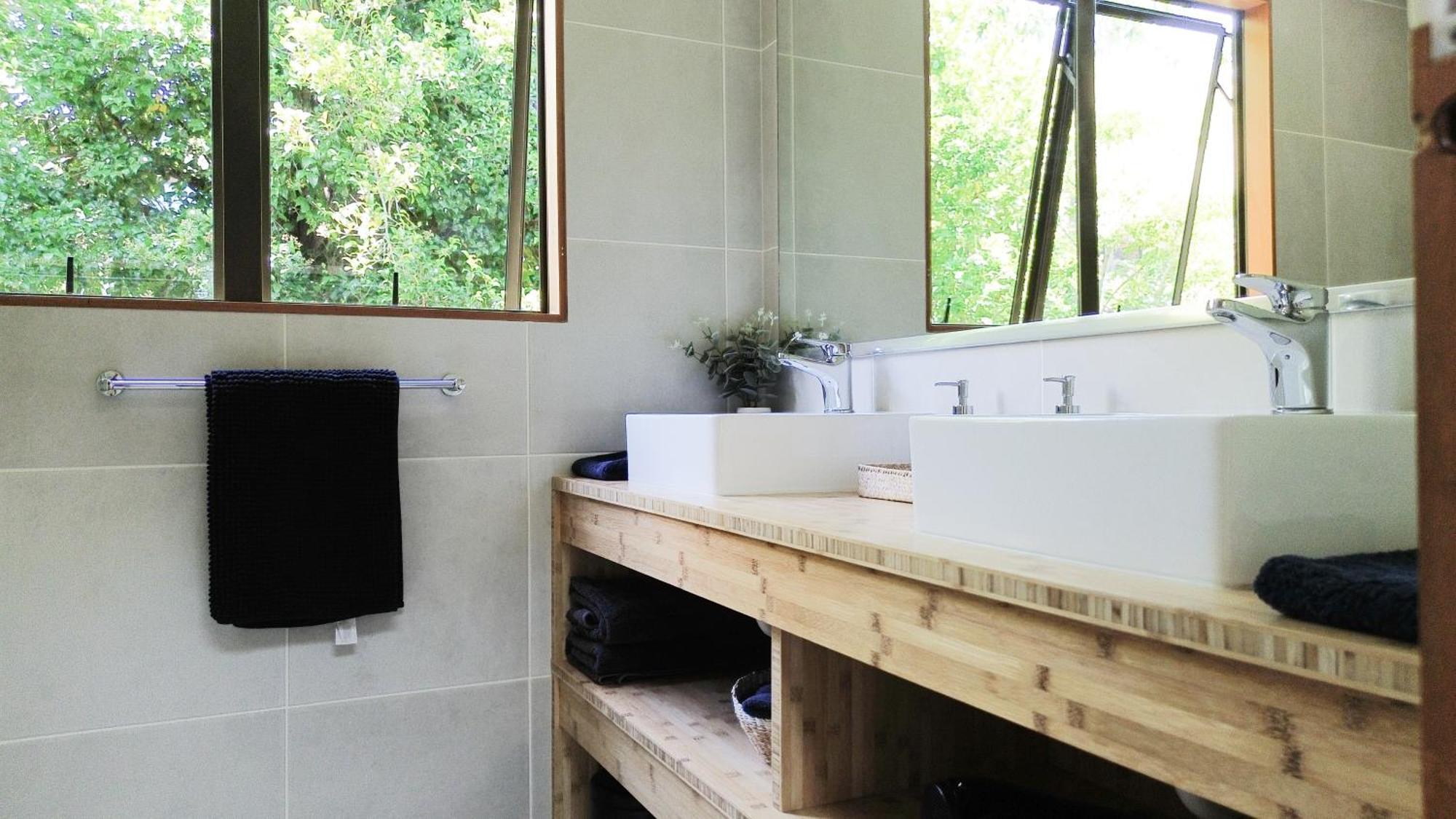 Large, Comfy, Stylish Apartment Havelock North Buitenkant foto