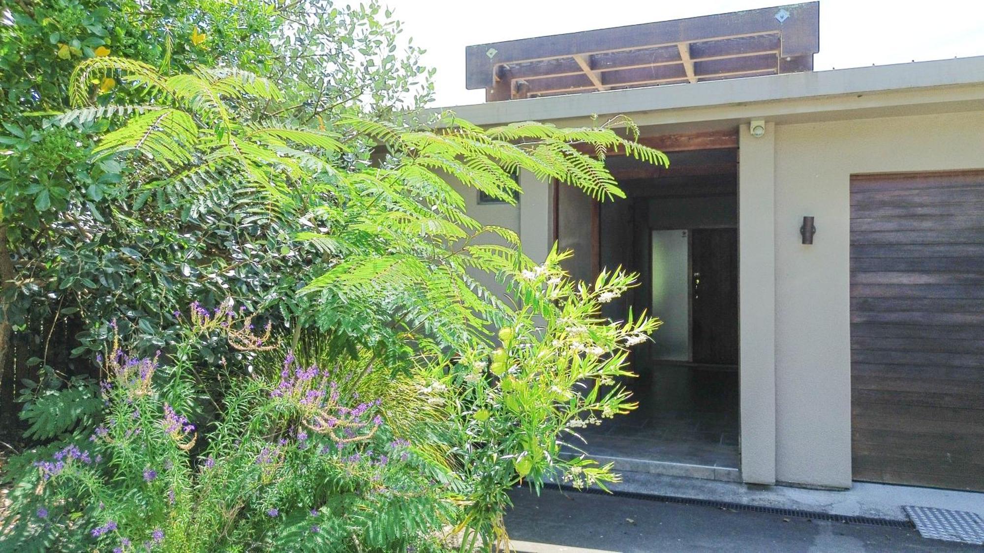 Large, Comfy, Stylish Apartment Havelock North Buitenkant foto