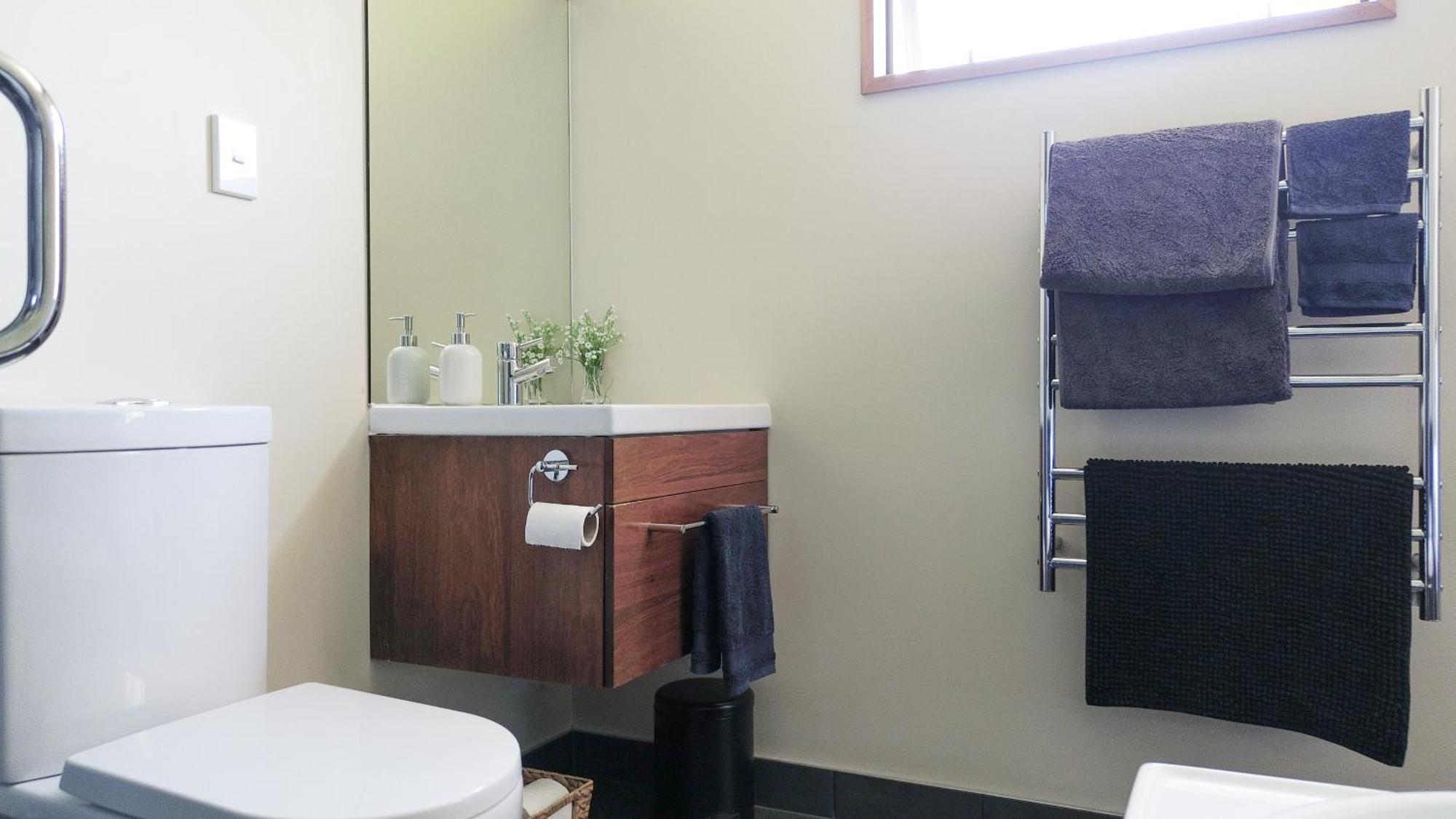 Large, Comfy, Stylish Apartment Havelock North Buitenkant foto